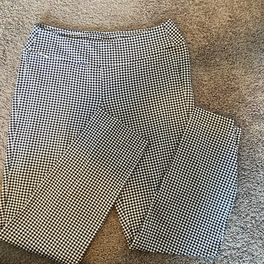 JMcLaughlin slim Capri Newport pant size xs like new! - Picture 3 of 5